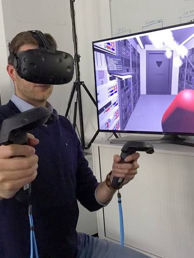 가상현실 속에서 다시 걷는 법을 배운다 — VR 뇌졸중 재활